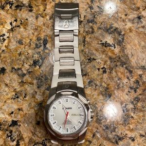 Nixon - white and metal mens watch